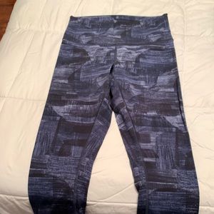 Lululemon wunder under luxtreme crop